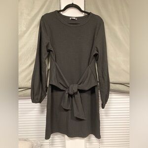 Fashion Black Knee-Length Midi Dress w/Tie Front - Size Large